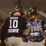 Grandal y Dodgers derrotan a los Padres 7-3