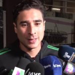 Néstor Araujo jugó expuesto