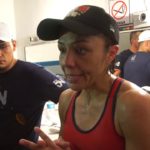 Del emparrillado a los encordados; 5 luchadores que jugaron futbol americano