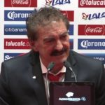 “Que el señor Brizio se calle y se ponga a trabajar”: Miguel Herrera