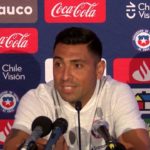 Arturo Vidal llegó a San Diego sin querer dar declaraciones