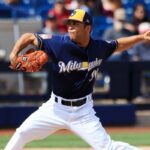 Contempla Benjamín Gil a Víctor González para Charros de Jalisco