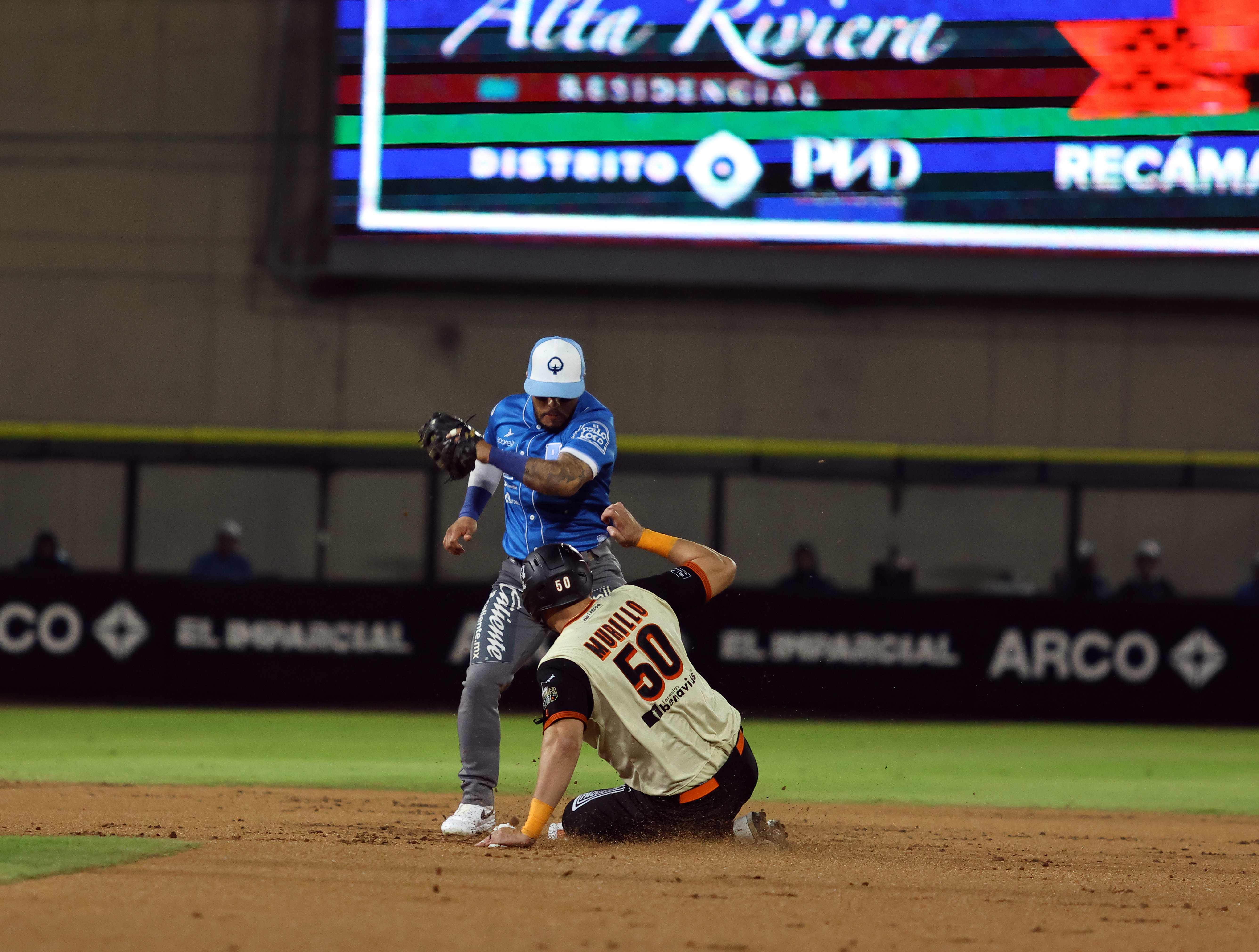 Tijuana empata en el duelo fronterizo