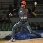 Cátedra de pitcheo y Charros inicia con triunfo visita a la Sultana