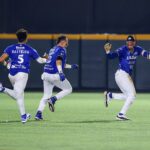 Raleigh conecta jonrón decisivo en victoria 4-1 de Marineros sobre Padres