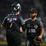 Cerrado duelo se inclina para Laguna en extra innings